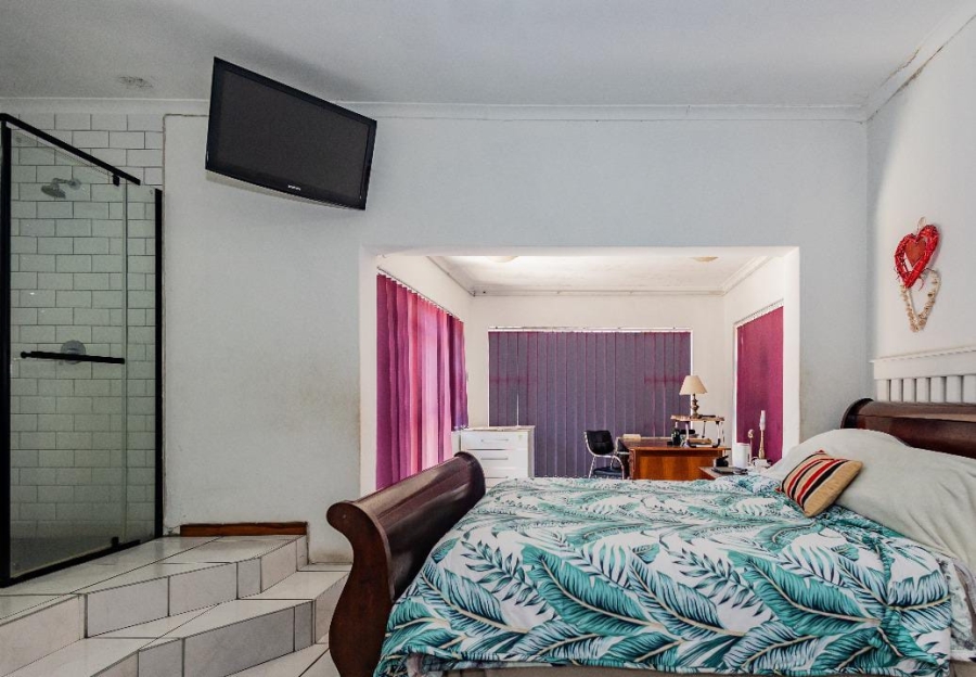 4 Bedroom Property for Sale in Blommendal Western Cape